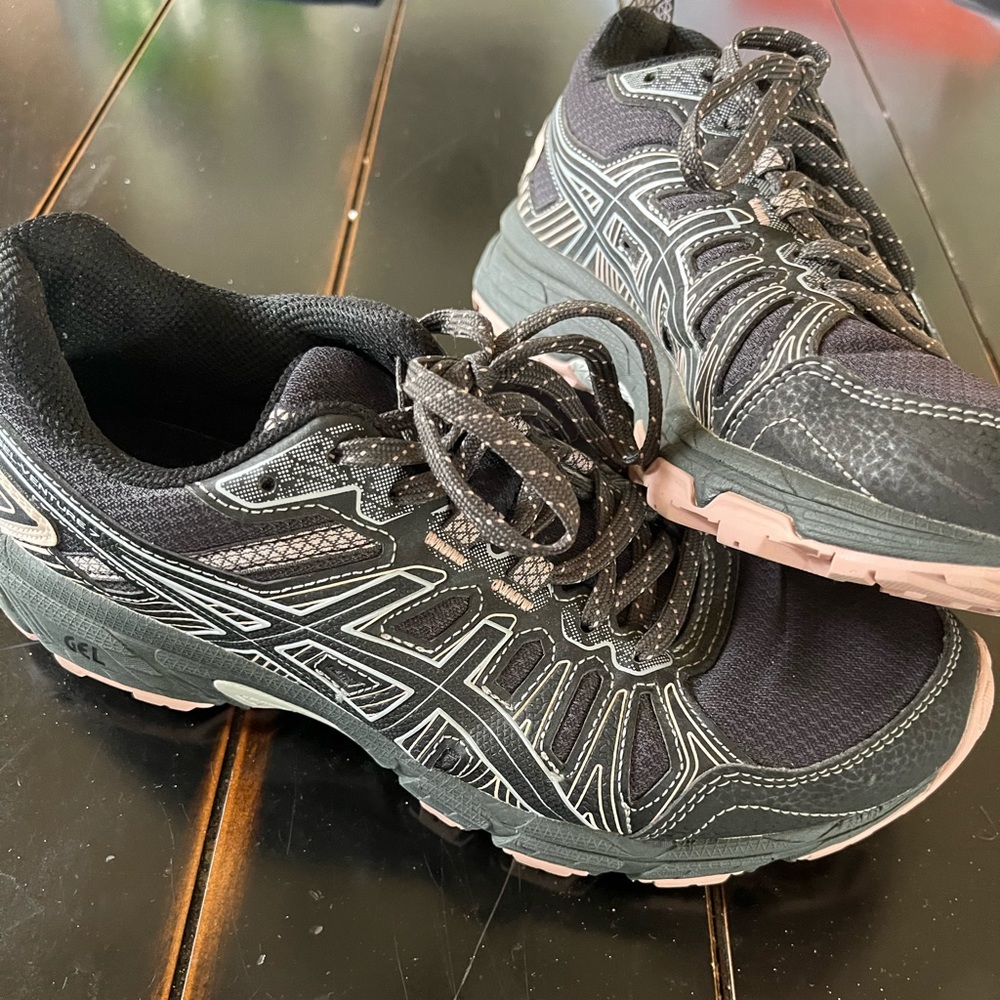 Ladies ASICS trail shoes